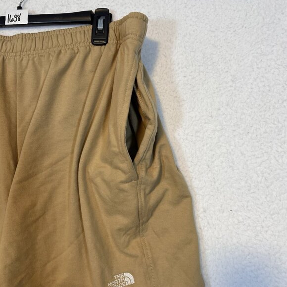 North Face XXL MensNorth Face Shorts XXL Mens Khaki Stone - Relax Fit - Picture 8 of 10
